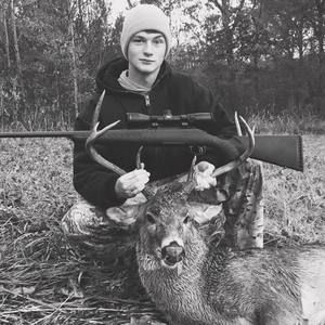 Meet your Posher, Curtis